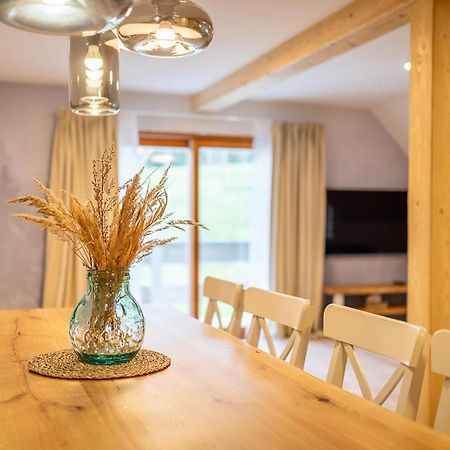 Apartmany U 3 Zbuju Malenovice  Buitenkant foto