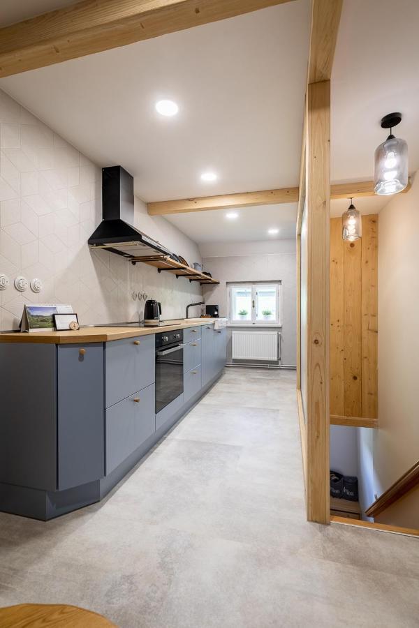 Apartmany U 3 Zbuju Malenovice  Buitenkant foto